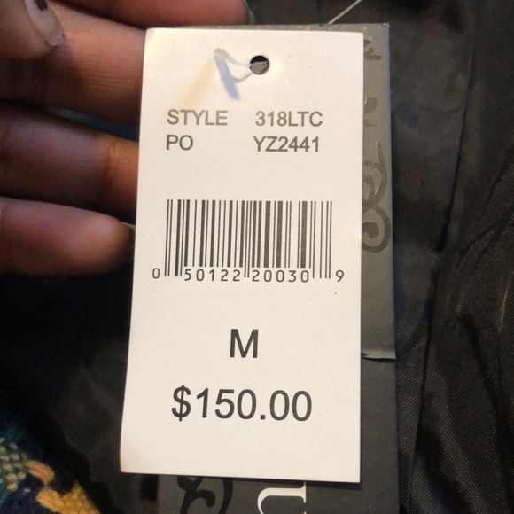 Never wore before Beta House green, yellow, and black. Size Medium - Picture 5 of 5